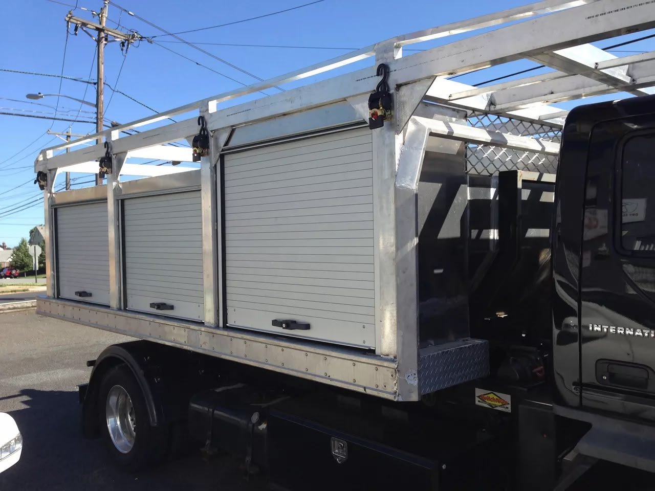 Novalink Truck Roll-Up Door - NovaLink.com